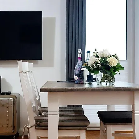 Apartment On-The-Beach